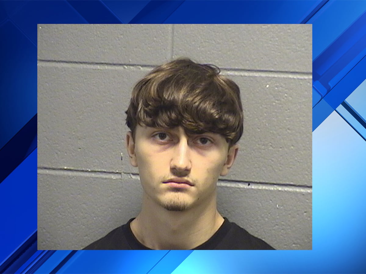 Suspect Apprehended in Chicago for Miami Hit-and-Run Critically Injuring Officer
