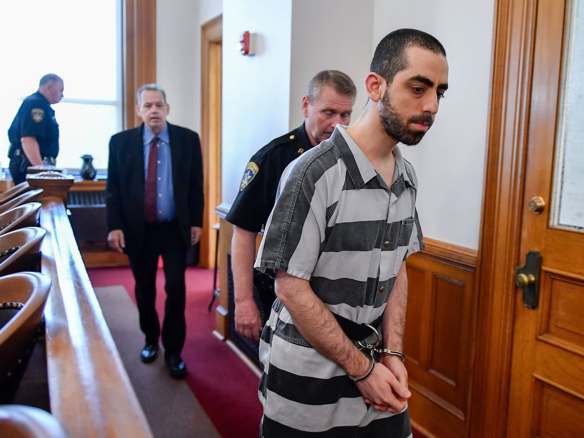 Image linked from the original feed: Man convicted in terrorism trial over the 2022 stabbing of author Salman Rushdie