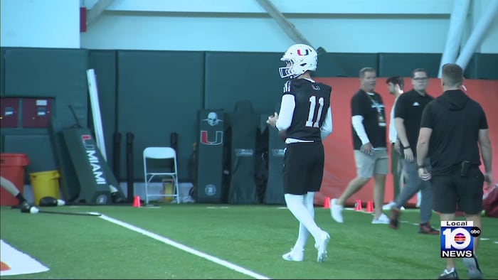 Carson Beck named to Unitas Golden Arm watch list