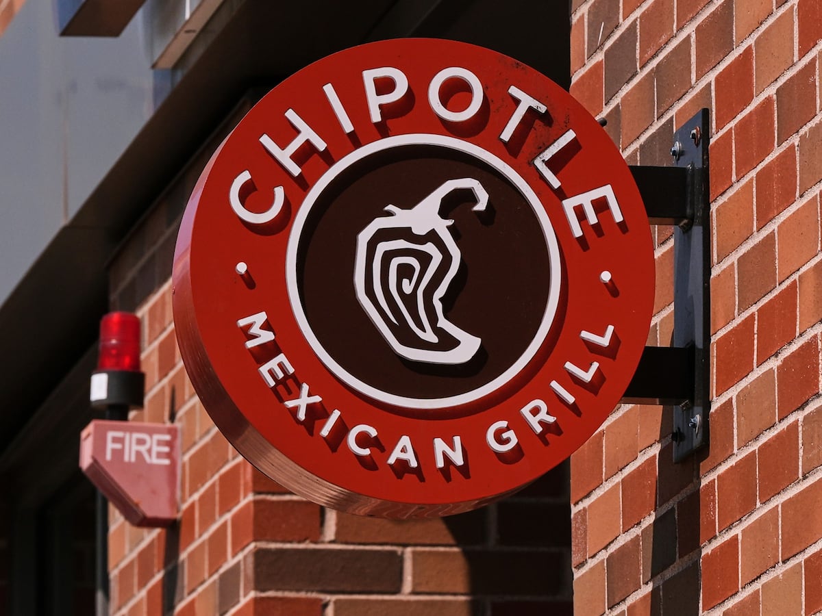 Image linked from the original feed: Jalapeños linked to a US salmonella outbreak are tracked to a Mexican farm and a distributor