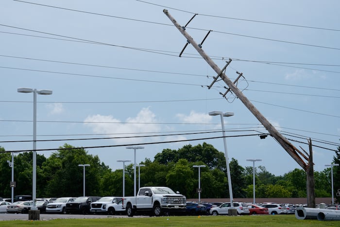 Tropical storm remnants drench Gulf states after tornadoes hit the Midwest