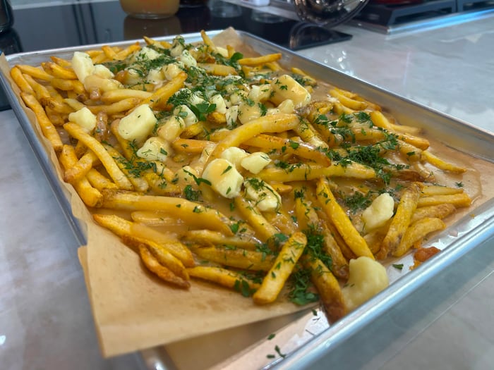 Poutine with Gravy & Cheese Curds
