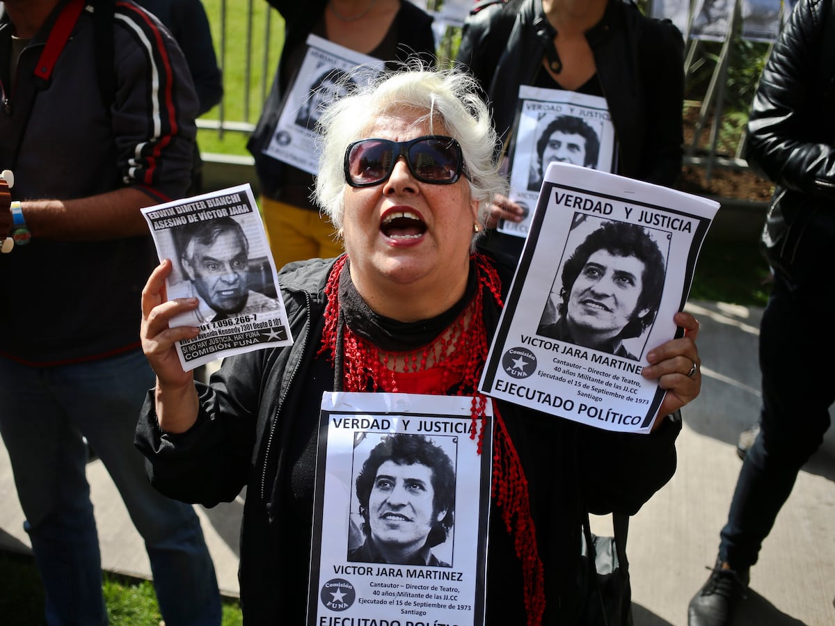 Image linked from the original feed: A fugitive colonel is finally jailed in Chilean Víctor Jara's murder case, decades after the crime