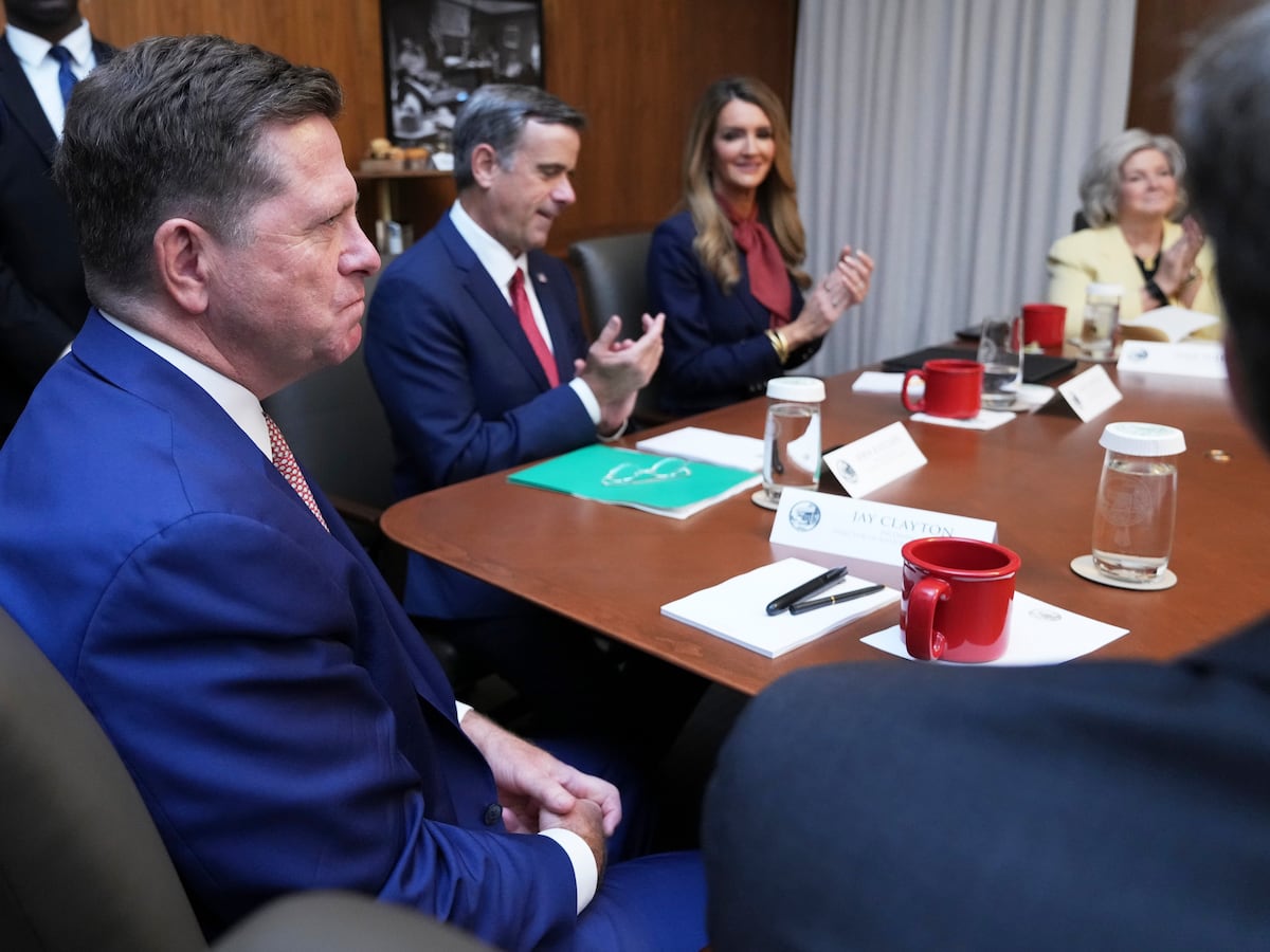 Image linked from the original feed: Trump's housing regulator Bill Pulte says he'll hand over intel reins to Jay Clayton on Monday