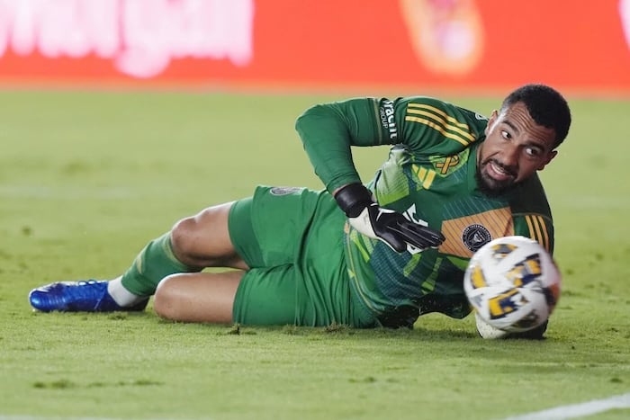 Inter Miami trades Callender to Charlotte, sells Redondo to Elche