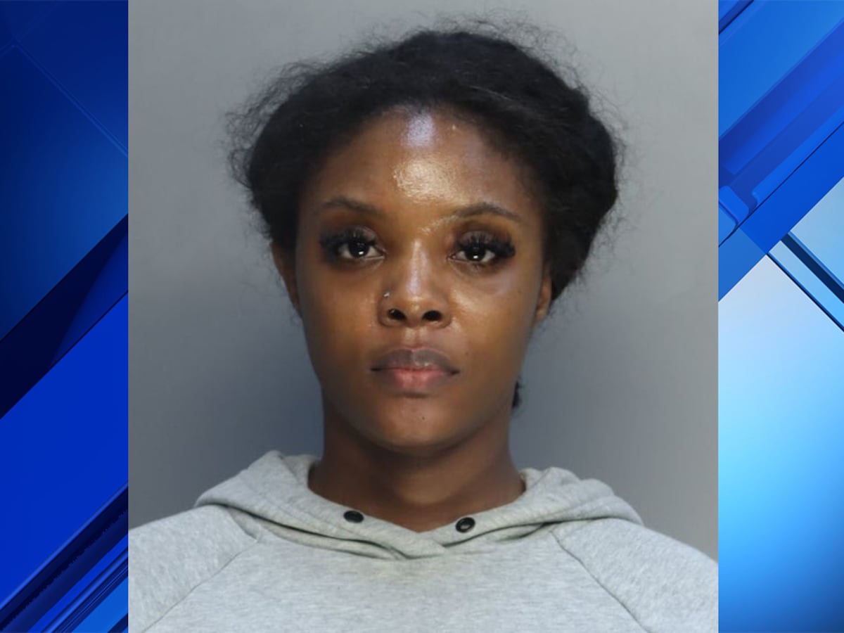 American Airlines Flight Attendant Arrested in Alleged Sweepstakes Scam