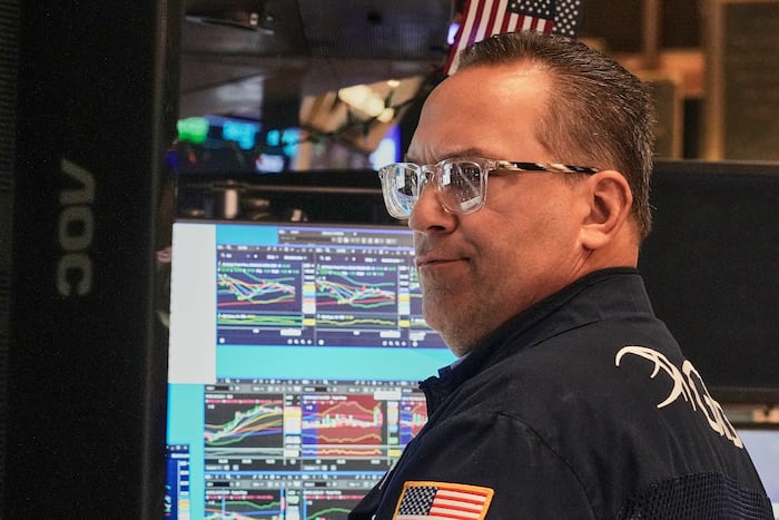 US stocks rally to the finish of their best month since 2020, even as oil prices whipsaw