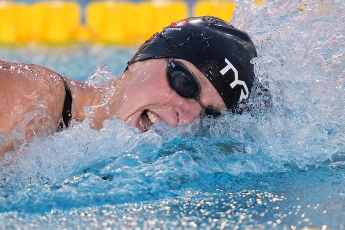 Pallister Stuns Ledecky, Claims 800m Free Gold at Pan Pacs