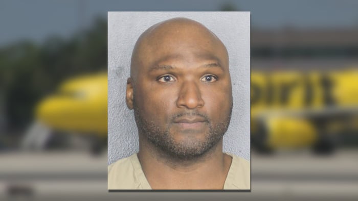 ‘Large anomaly’ in FLL passenger’s ‘groin area’ was kilo of coke, feds say