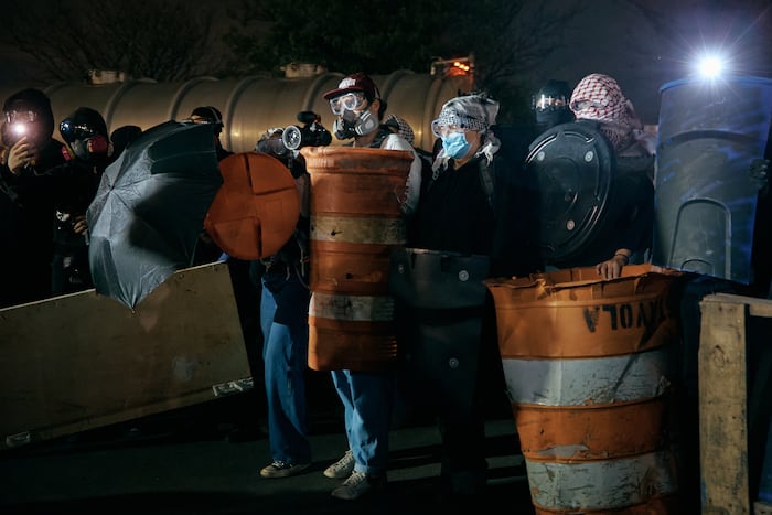 6 protesters arrested after clash with ICE officers outside a New Jersey detention centerRead full article: 6 protesters arrested after clash with ICE officers outside a New Jersey detention center
