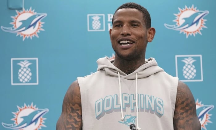 Miami Dolphins Activate Darren Waller Off PUP After NFL Comeback