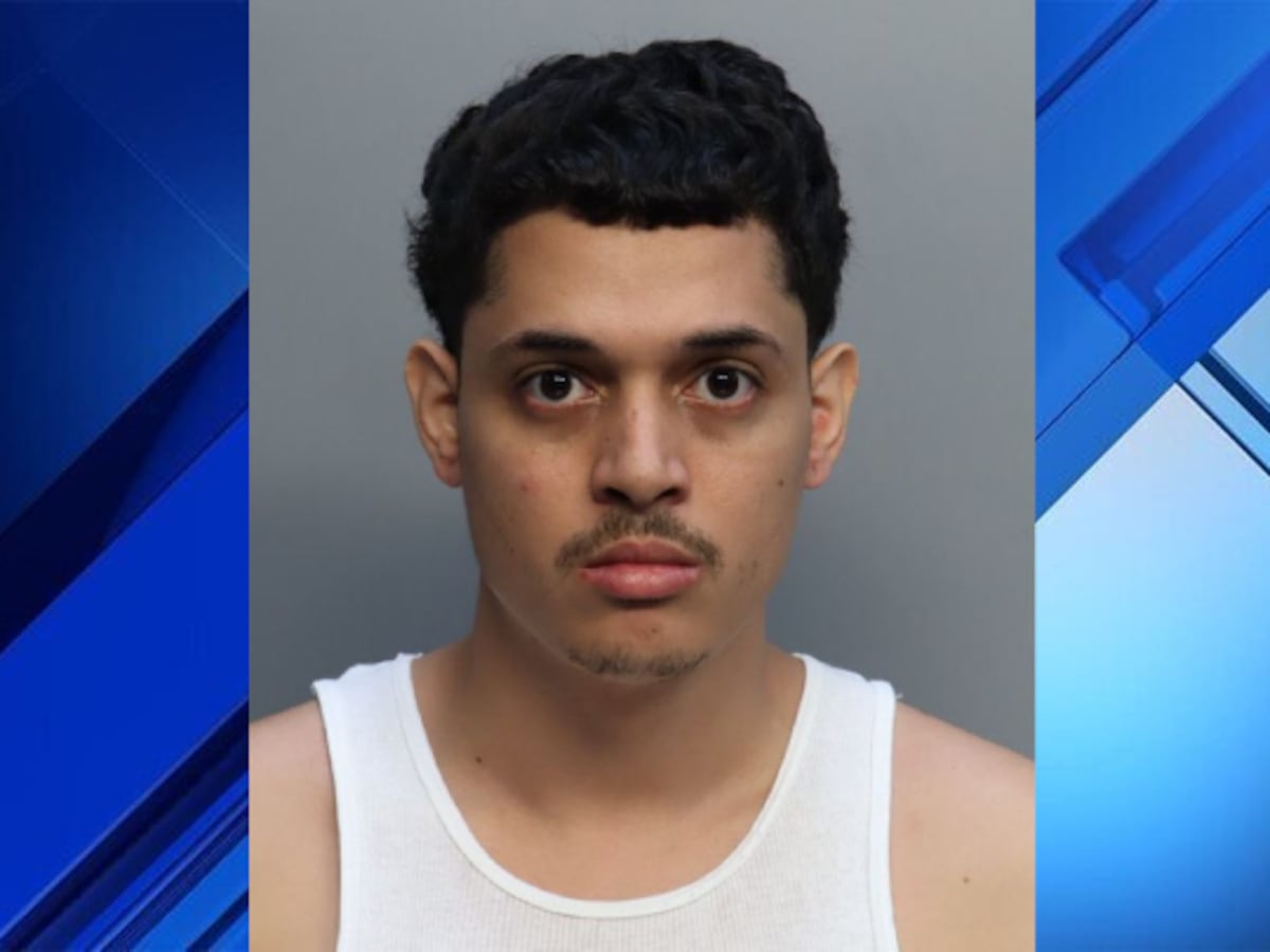 Image linked from the original feed: Miami-Dade man’s raps about fraud lead to discovery of beheaded chickens for Santería, cops say