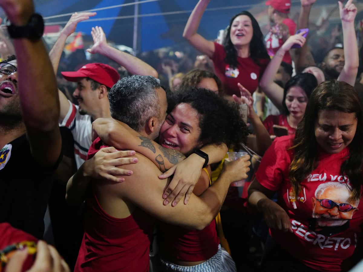 The Latest: Brazil President Luiz Inácio Lula da Silva wins reelection over Flávio Bolsonaro