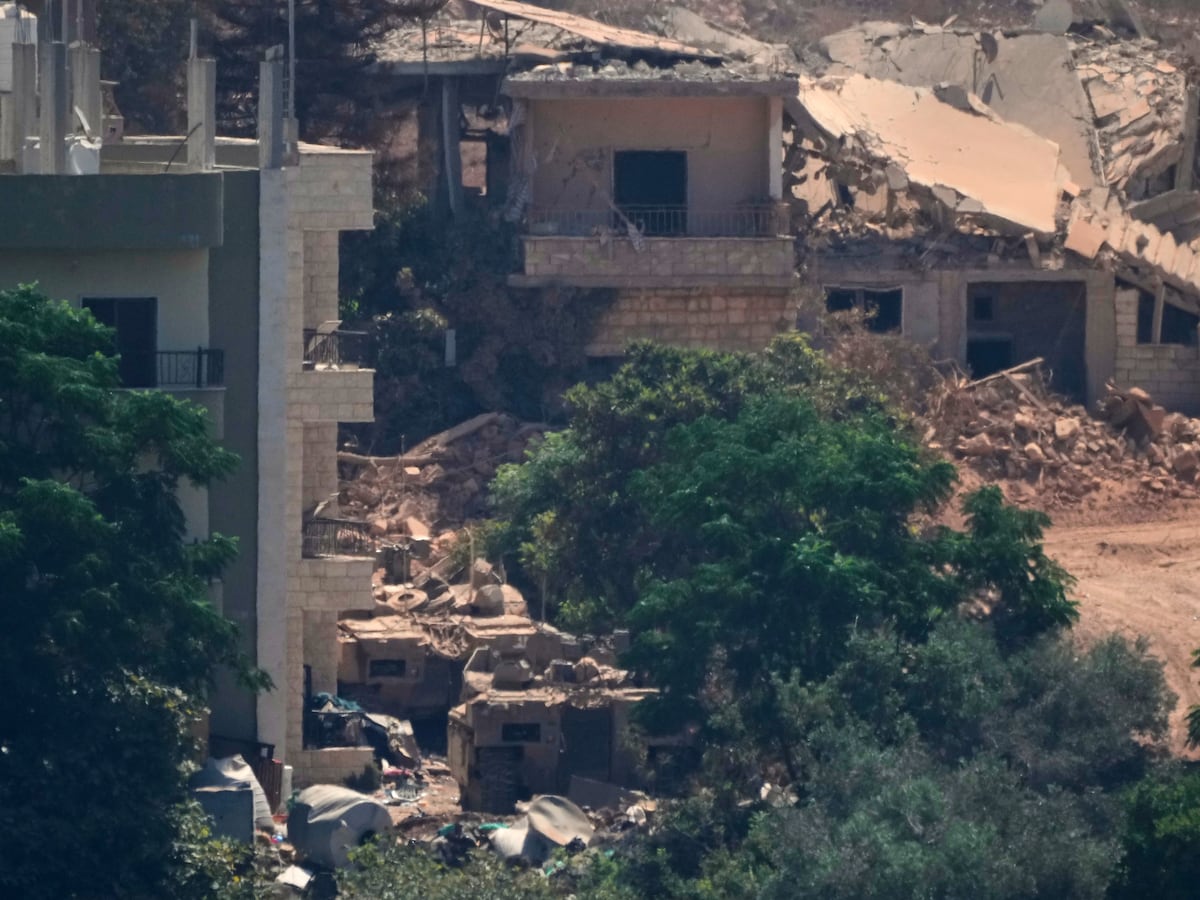 Image linked from the original feed: 2 soldiers killed in Lebanon in the first Israeli deaths since June truce with Hezbollah