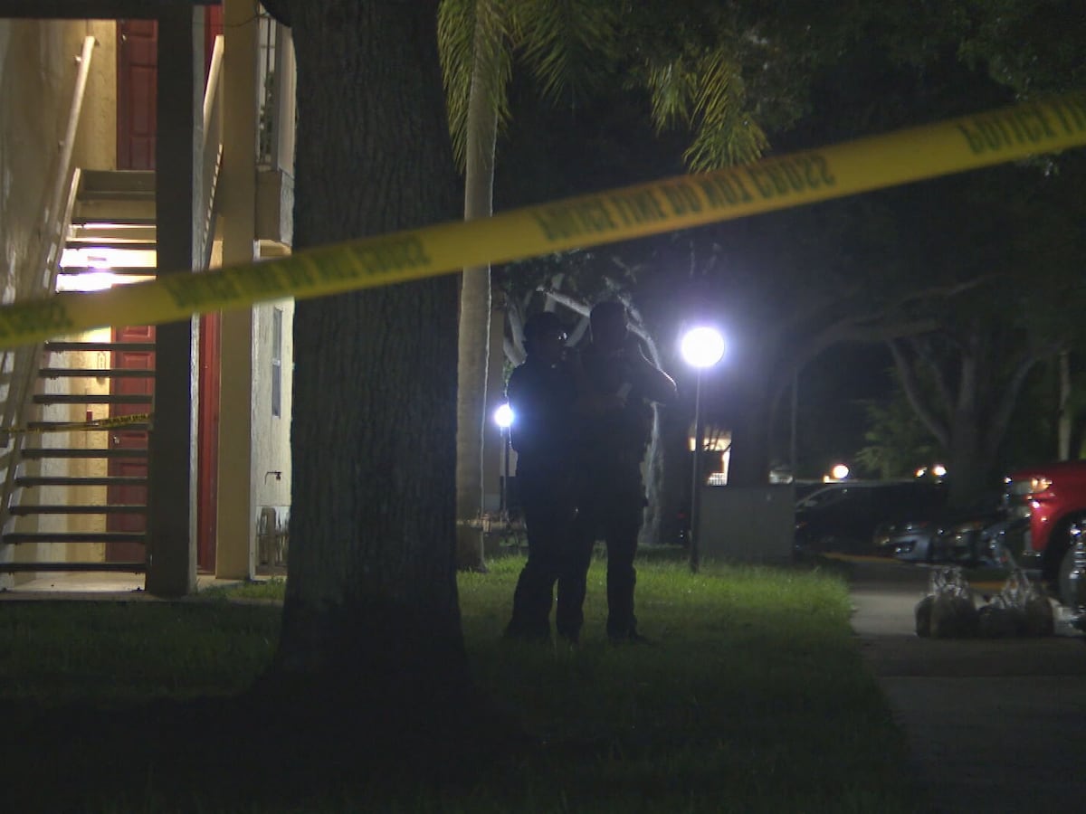 Image linked from the original feed: Man stabs his 12-year-old cousin in Sunrise, police say