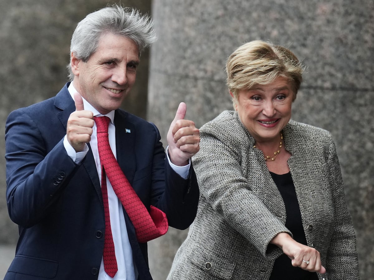 Image linked from the original feed: Apoyo del FMI a Milei: "Argentina va por el buen camino"
