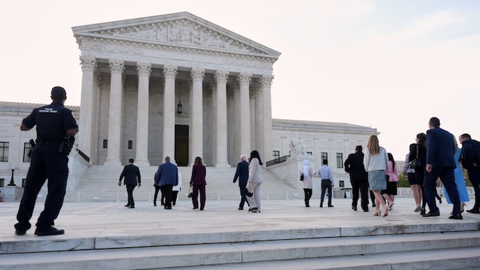 The Latest: Supreme Court hears arguments over Trump's birthright citizenship order