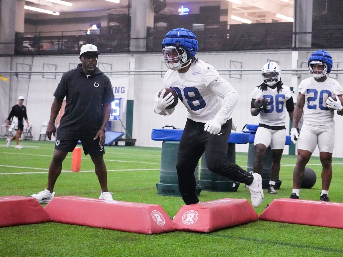 Image linked from the original feed: Colts keep 2021 league rushing champ Jonathan Taylor with 2-year, $44 million deal, AP source says