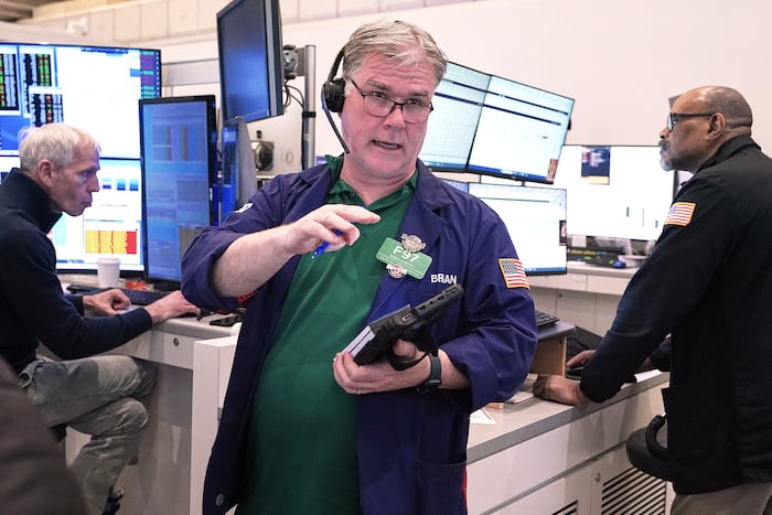 Wall Street points to losses as pessimism over quick end to Iran war persists