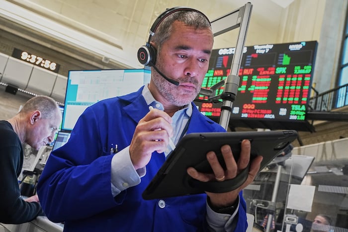 US stocks rise as the job market holds up better than expected despite the Iran war