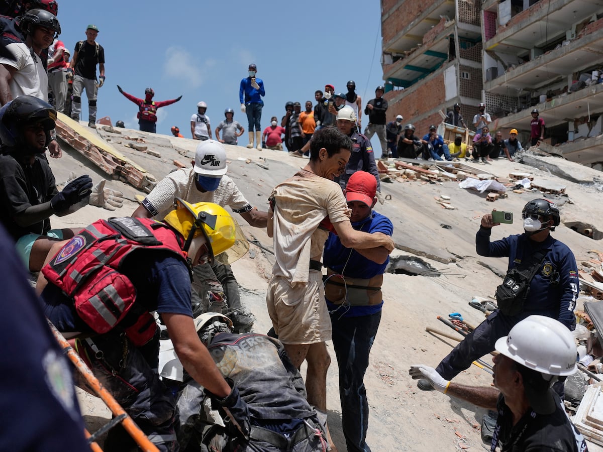 Project DYNAMO Delivers 20,000 Pounds of Aid to Caracas Earthquake Survivors