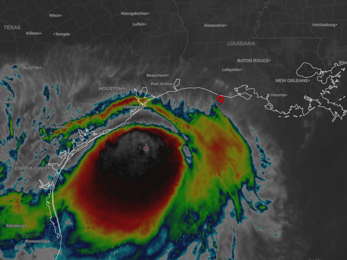 Image linked from the original feed: Bertha breezes through southern Louisiana, expected to reach the upper Texas coast later today