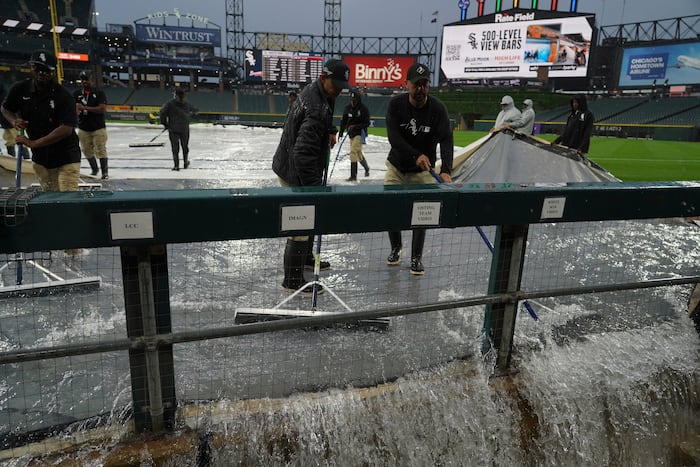 Midwest storms blamed for Iowa death, scores of power outages while dangerous heat hits the East