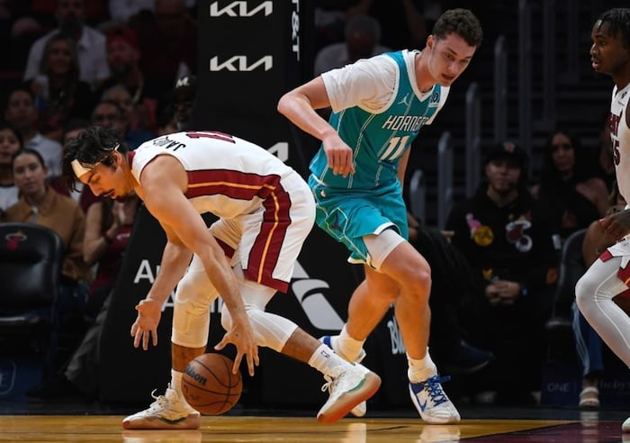 Miami Heat Extend Winning Streak With 144-117 Rout Of Charlotte Hornets