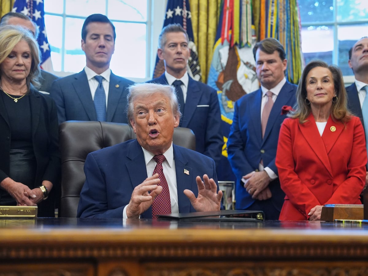 Trump administration lowers fuel economy standards, critics say at a significant environmental cost