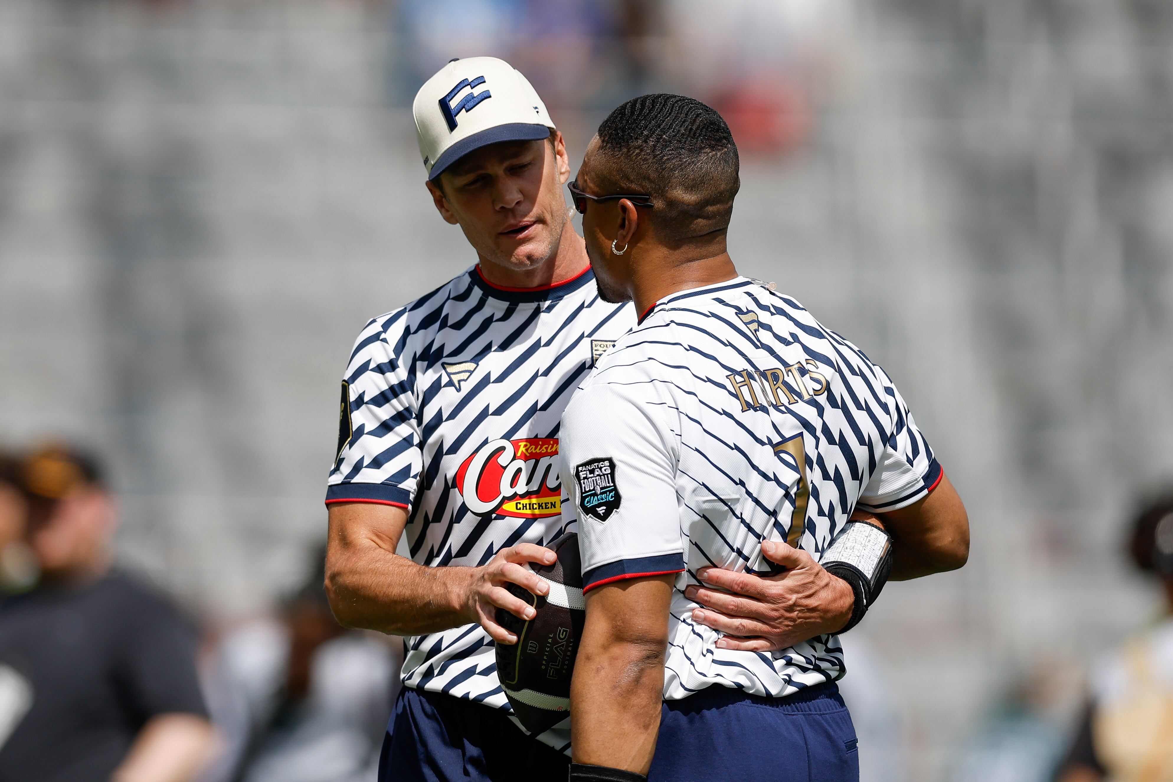 Tom Brady cho biết anh đã cân nhắc việc trở lại thi đấu sau khi giải nghệ, nhưng NFL không thích ý tưởng đó.