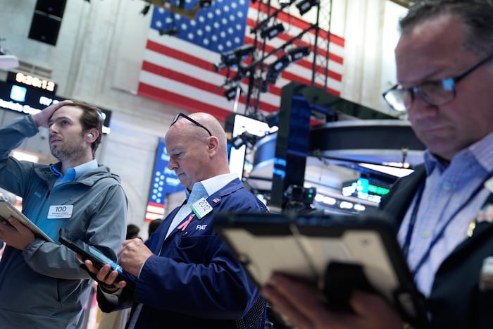 AI stocks gather more strength, even as Brent oil's price nears $92