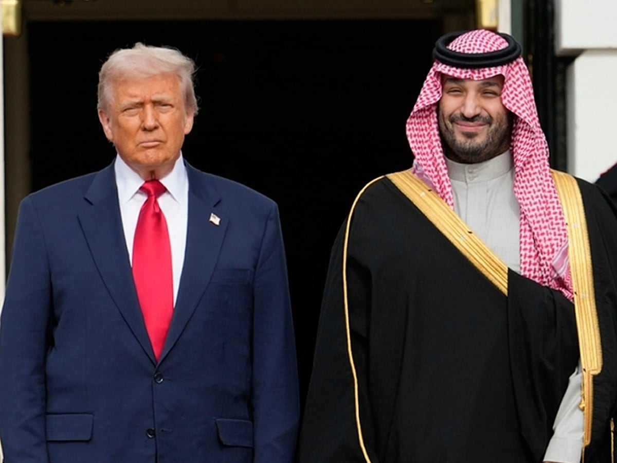 Image linked from the original feed: Trump says Mideast allies have reached outlines of deal to end Iran war, says US to stop new strikes