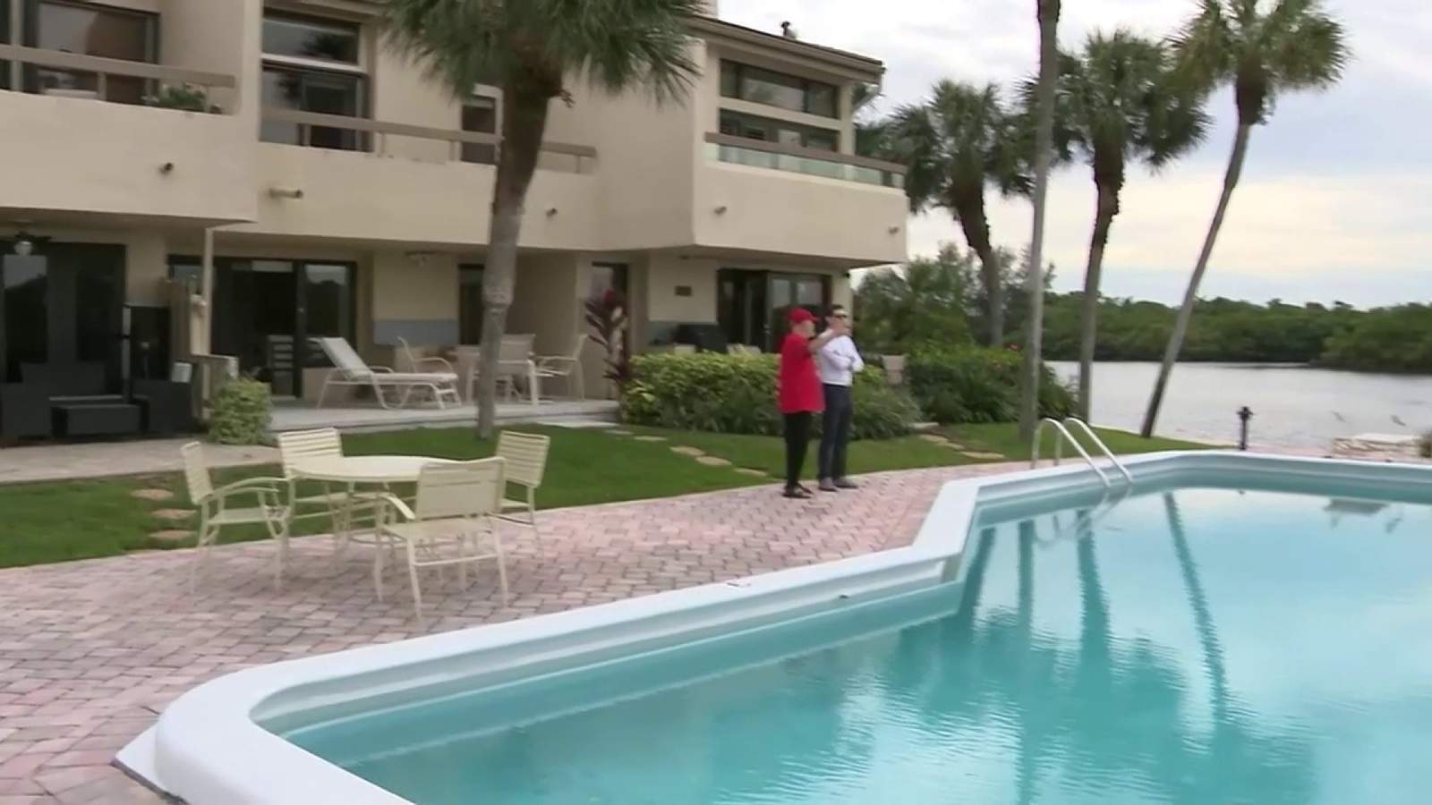 South Florida residents looking to cash in by renting out homes during Super Bowl week