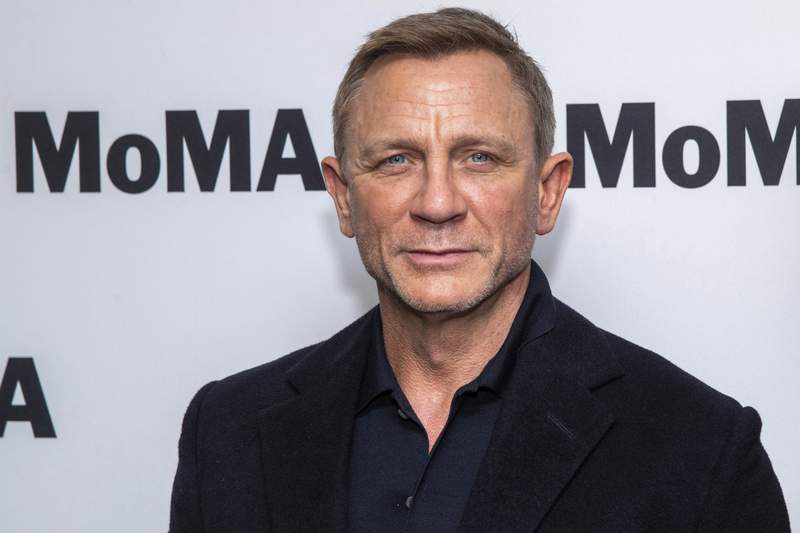 Commander Craig: 007 star made honorary Royal Navy officer