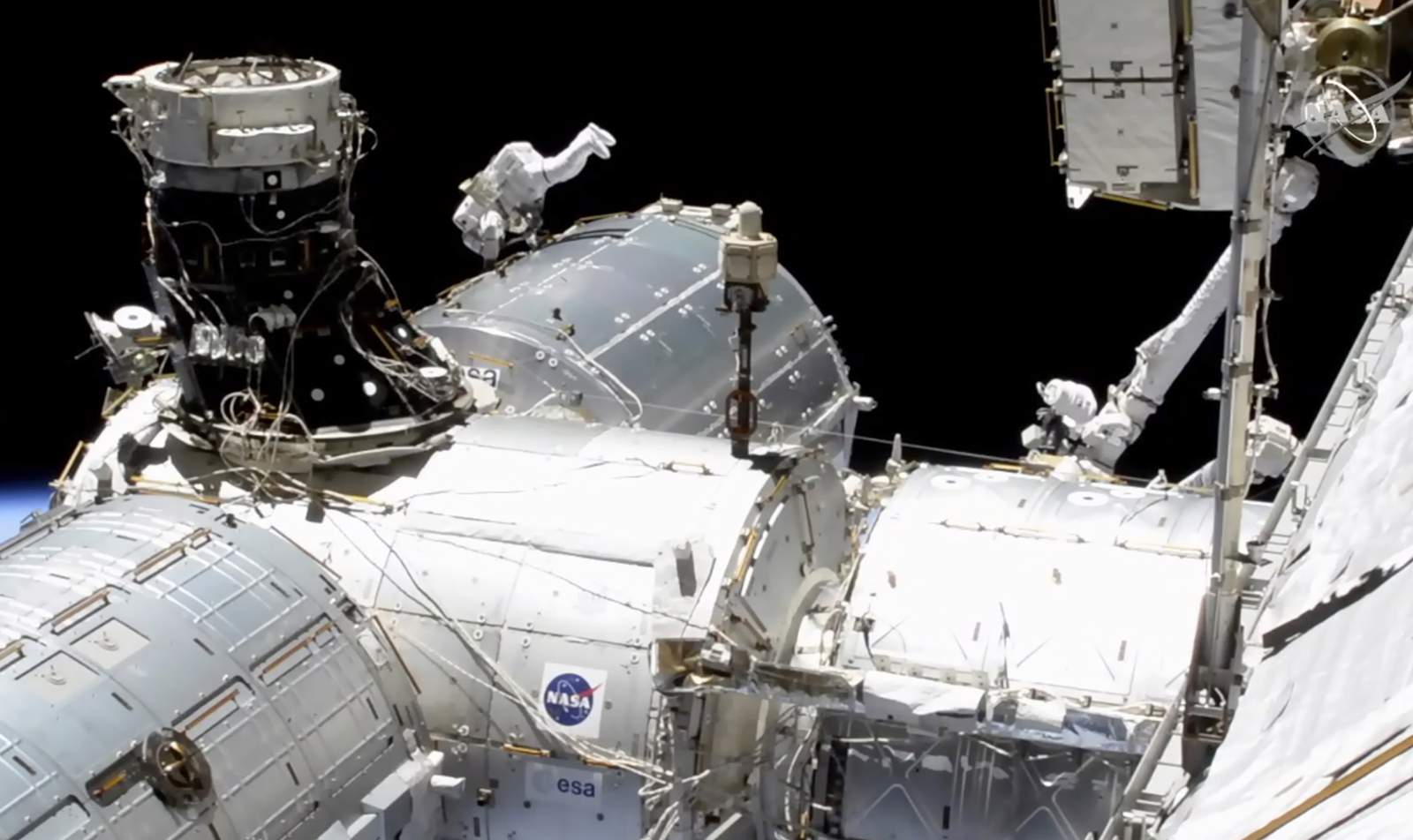 NASA astronauts depart ISS for first spacewalk of 2021