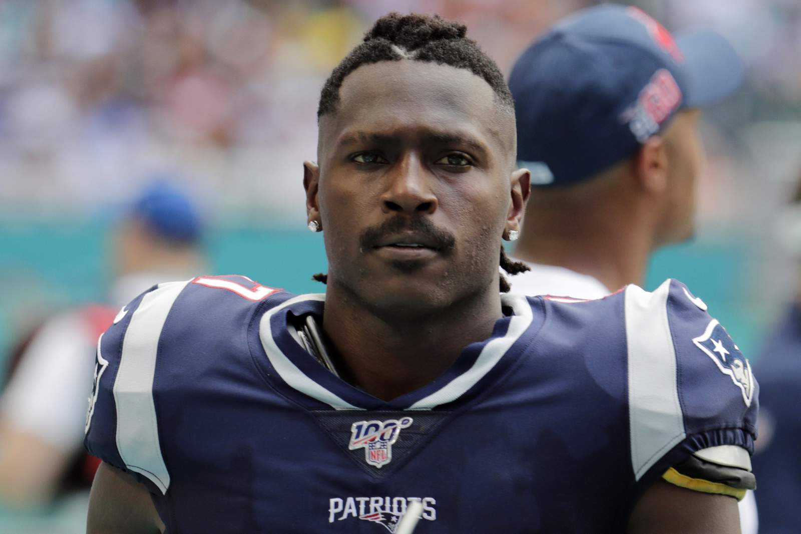 Arrest warrant issued for NFL wide receiver Antonio Brown