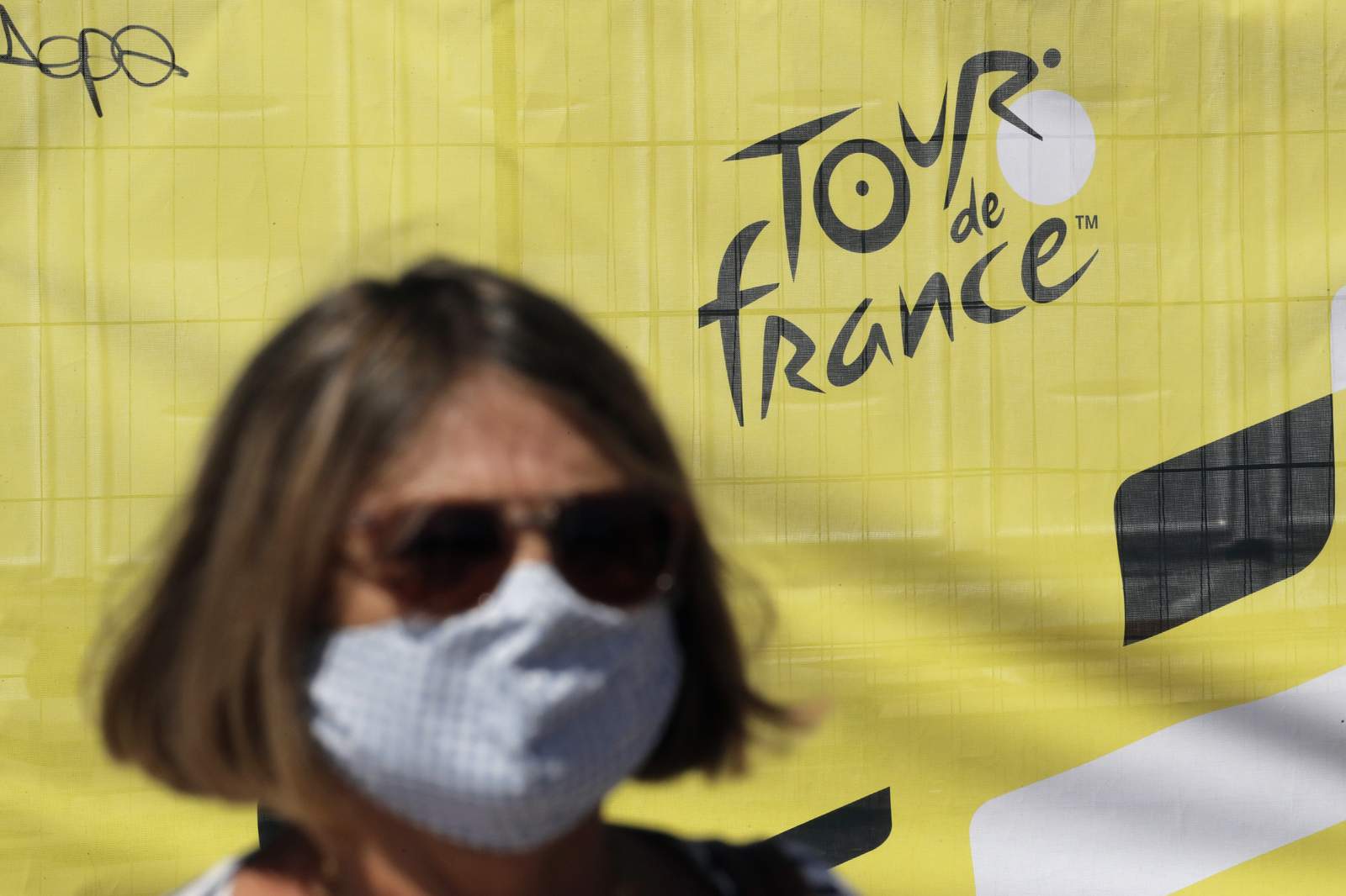 Uncertainty shrouds Tour de France racing against COVID-19