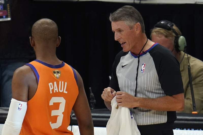 Taking their shot: NBA referees to be vaccinated this season