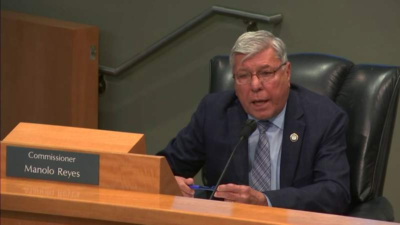 Miami commissioner wants to change way city hires police chief