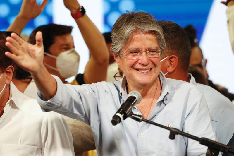 Guillermo Lasso se alista para asumir el poder en Ecuador