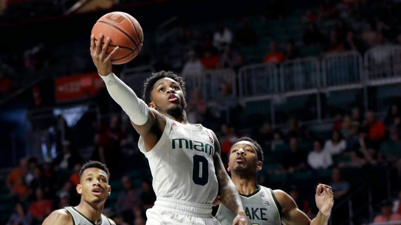 Lykes Wong Lead Hurricanes To 71 54 Win Over Wake Forest