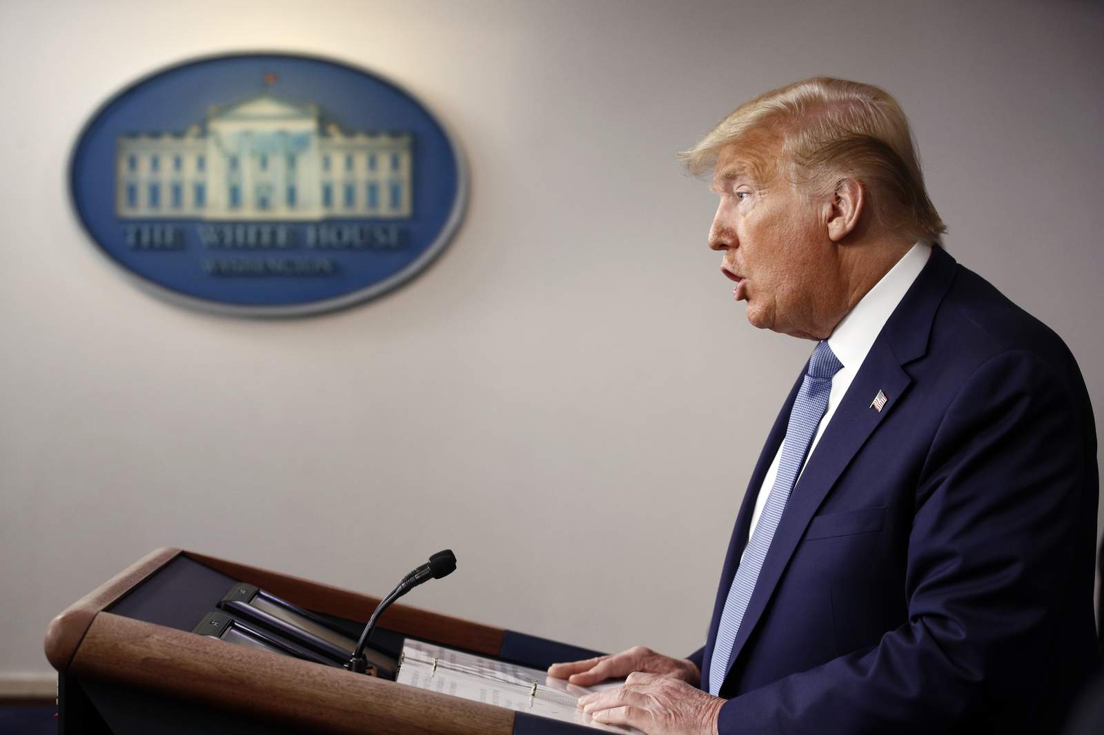 Watch President Trump S Coronavirus Task Force Gives Daily Update From White House