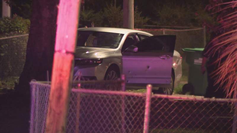 Police: 2 people shot while driving in Opa-locka
